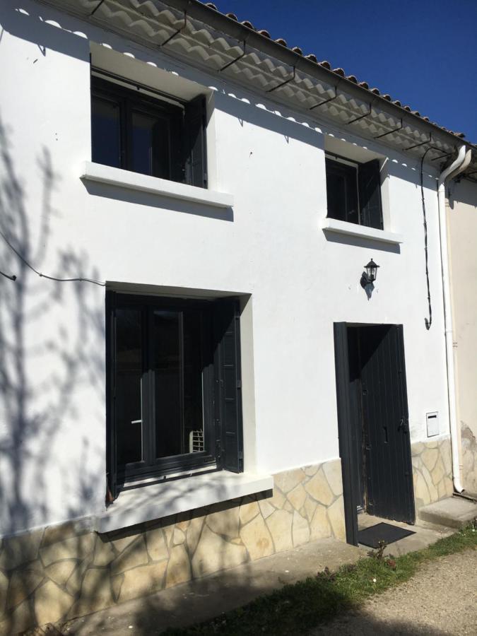 Cilaos - Maisonnette Au Coeur Du Medoc Saint-Laurent-de-Medoc Kültér fotó